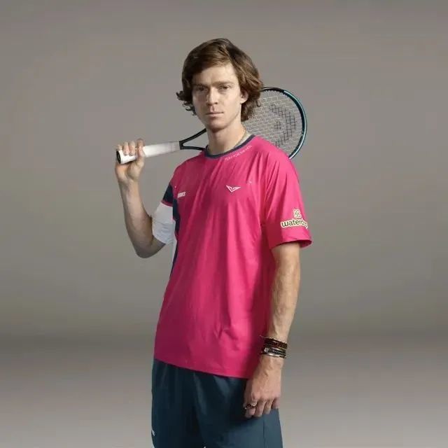 足球真正走 足球真正走