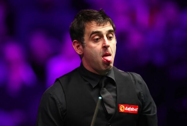 体育赛事中 体育赛事中