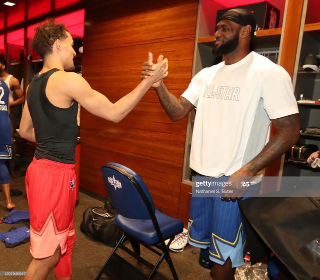 商业与传播 商业与传播